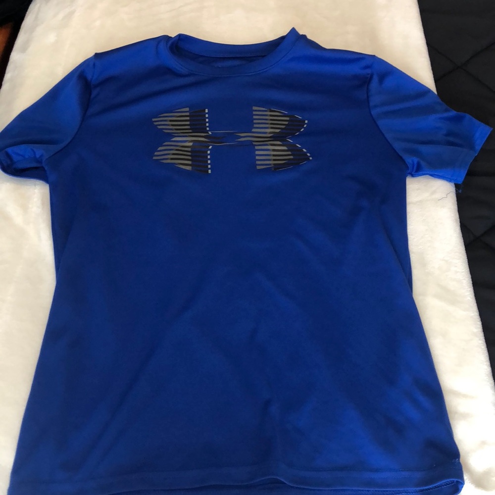 Young boy tee athletic tee shirt